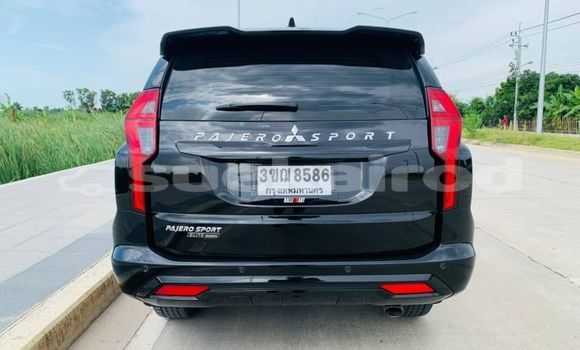 ซื้อ รถมือสอง Mitsubishi Pajero Sport สีดำ รถยนต์ ใน %{เมือง} ใน กรุงเทพมหานคร ซื้อ รถมือสอง Mitsubishi Pajero Sport สีดำ รถยนต์ ใน %{เมือง} ใน กรุงเทพมหานคร