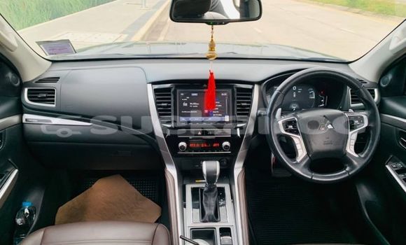 ซื้อ รถมือสอง Mitsubishi Pajero Sport สีดำ รถยนต์ ใน %{เมือง} ใน กรุงเทพมหานคร ซื้อ รถมือสอง Mitsubishi Pajero Sport สีดำ รถยนต์ ใน %{เมือง} ใน กรุงเทพมหานคร