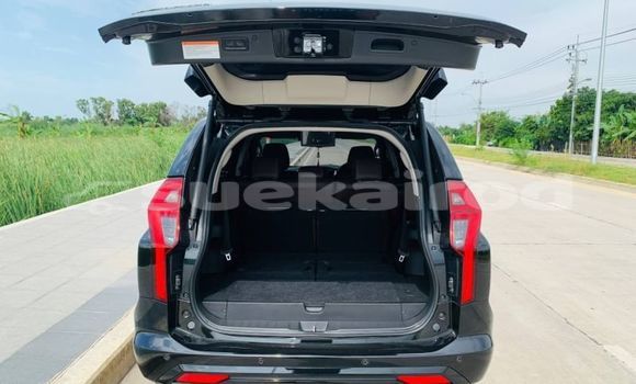 ซื้อ รถมือสอง Mitsubishi Pajero Sport สีดำ รถยนต์ ใน %{เมือง} ใน กรุงเทพมหานคร ซื้อ รถมือสอง Mitsubishi Pajero Sport สีดำ รถยนต์ ใน %{เมือง} ใน กรุงเทพมหานคร