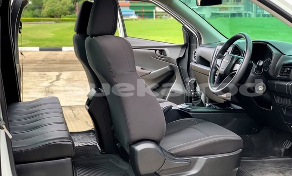 ซื้อ รถมือสอง Isuzu D-Max ขาว รถยนต์ ใน %{เมือง} ใน นครราชสีมา ซื้อ รถมือสอง Isuzu D-Max ขาว รถยนต์ ใน %{เมือง} ใน นครราชสีมา