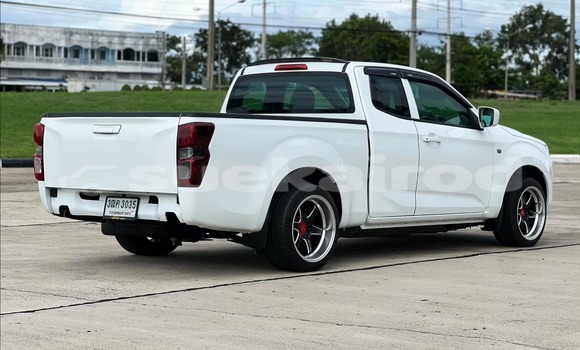 ซื้อ รถมือสอง Isuzu D-Max ขาว รถยนต์ ใน %{เมือง} ใน นครราชสีมา ซื้อ รถมือสอง Isuzu D-Max ขาว รถยนต์ ใน %{เมือง} ใน นครราชสีมา