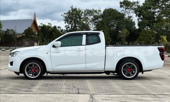 ซื้อ รถมือสอง Isuzu D-Max ขาว รถยนต์ ใน %{เมือง} ใน นครราชสีมา ซื้อ รถมือสอง Isuzu D-Max ขาว รถยนต์ ใน %{เมือง} ใน นครราชสีมา