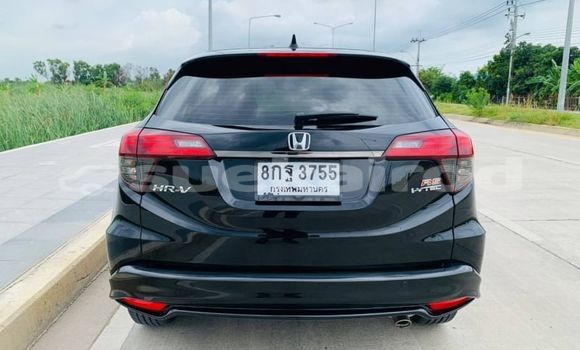 ซื้อ รถมือสอง Honda HR-V สีดำ รถยนต์ ใน %{เมือง} ใน กรุงเทพมหานคร ซื้อ รถมือสอง Honda HR-V สีดำ รถยนต์ ใน %{เมือง} ใน กรุงเทพมหานคร