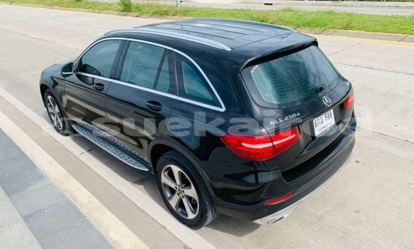 ซื้อ รถมือสอง Mercedes-Benz GLC 250D สีดำ รถยนต์ ใน %{เมือง} ใน กรุงเทพมหานคร ซื้อ รถมือสอง Mercedes-Benz GLC 250D สีดำ รถยนต์ ใน %{เมือง} ใน กรุงเทพมหานคร