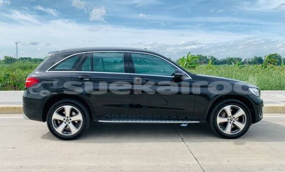 ซื้อ รถมือสอง Mercedes-Benz GLC 250D สีดำ รถยนต์ ใน %{เมือง} ใน กรุงเทพมหานคร ซื้อ รถมือสอง Mercedes-Benz GLC 250D สีดำ รถยนต์ ใน %{เมือง} ใน กรุงเทพมหานคร