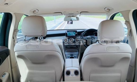 ซื้อ รถมือสอง Mercedes-Benz GLC 250D สีดำ รถยนต์ ใน %{เมือง} ใน กรุงเทพมหานคร ซื้อ รถมือสอง Mercedes-Benz GLC 250D สีดำ รถยนต์ ใน %{เมือง} ใน กรุงเทพมหานคร