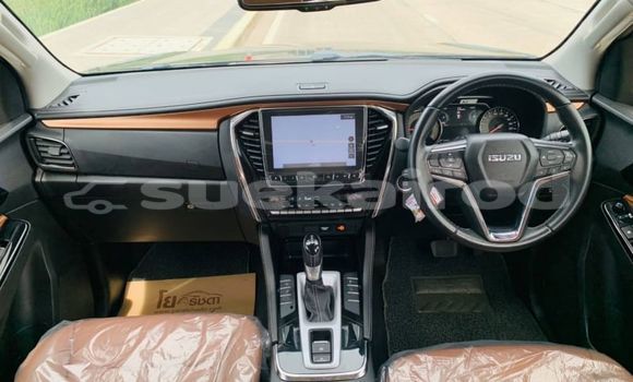 ซื้อ รถมือสอง Isuzu MU-X สีน้ำตาล รถยนต์ ใน %{เมือง} ใน กรุงเทพมหานคร ซื้อ รถมือสอง Isuzu MU-X สีน้ำตาล รถยนต์ ใน %{เมือง} ใน กรุงเทพมหานคร