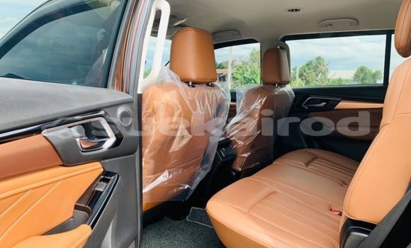 ซื้อ รถมือสอง Isuzu MU-X สีน้ำตาล รถยนต์ ใน %{เมือง} ใน กรุงเทพมหานคร ซื้อ รถมือสอง Isuzu MU-X สีน้ำตาล รถยนต์ ใน %{เมือง} ใน กรุงเทพมหานคร