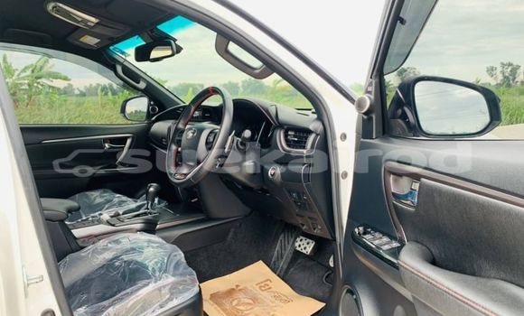 ซื้อ รถมือสอง Toyota Fortuner ขาว รถยนต์ ใน %{เมือง} ใน กรุงเทพมหานคร ซื้อ รถมือสอง Toyota Fortuner ขาว รถยนต์ ใน %{เมือง} ใน กรุงเทพมหานคร