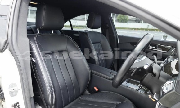 ซื้อ รถมือสอง Mercedes-Benz CLS-klasse ขาว รถยนต์ ใน %{เมือง} ใน กรุงเทพมหานคร ซื้อ รถมือสอง Mercedes-Benz CLS-klasse ขาว รถยนต์ ใน %{เมือง} ใน กรุงเทพมหานคร