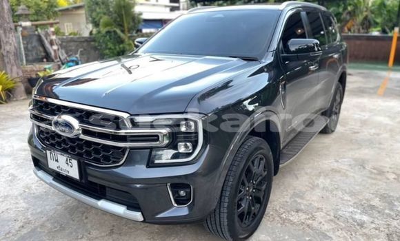 Buy Used Ford Everest Other Car in Bangkok in Bangkok