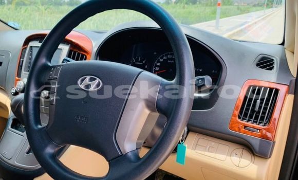 ซื้อ รถมือสอง Hyundai H1 สีดำ รถยนต์ ใน %{เมือง} ใน กรุงเทพมหานคร ซื้อ รถมือสอง Hyundai H1 สีดำ รถยนต์ ใน %{เมือง} ใน กรุงเทพมหานคร