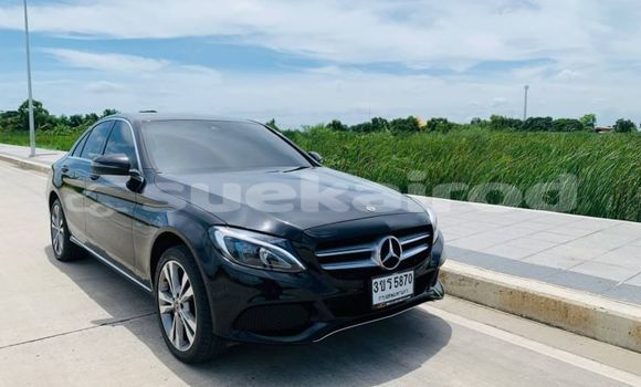 ซื้อ รถมือสอง Mercedes-Benz C-Classe สีดำ รถยนต์ ใน %{เมือง} ใน กรุงเทพมหานคร ซื้อ รถมือสอง Mercedes-Benz C-Classe สีดำ รถยนต์ ใน %{เมือง} ใน กรุงเทพมหานคร