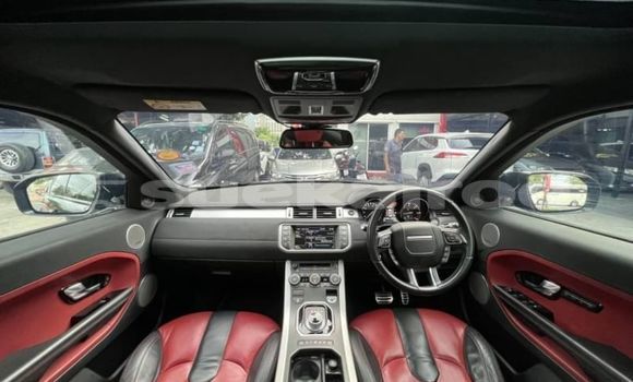 ซื้อ รถมือสอง Land Rover Range Rover Evoque สีดำ รถยนต์ ใน %{เมือง} ใน กรุงเทพมหานคร ซื้อ รถมือสอง Land Rover Range Rover Evoque สีดำ รถยนต์ ใน %{เมือง} ใน กรุงเทพมหานคร