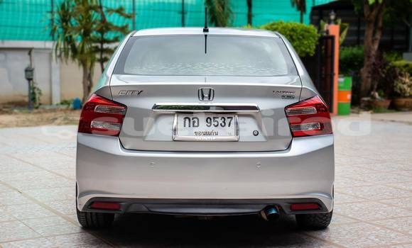 Buy Used Toyota Vios Silver Car in Nakhon Ratchasima in Nakhon Ratchasima Buy Used Toyota Vios Silver Car in Nakhon Ratchasima in Nakhon Ratchasima