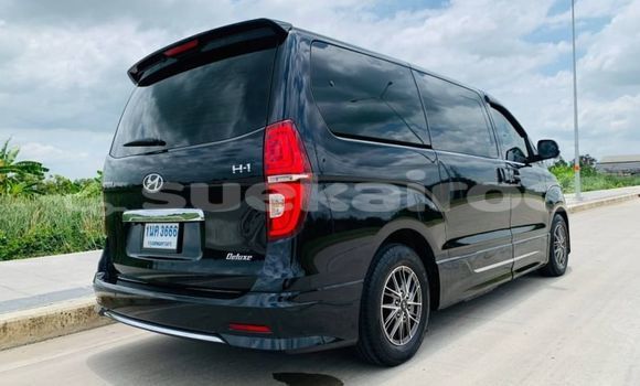 ซื้อ รถมือสอง Hyundai H1 สีดำ รถยนต์ ใน %{เมือง} ใน กรุงเทพมหานคร ซื้อ รถมือสอง Hyundai H1 สีดำ รถยนต์ ใน %{เมือง} ใน กรุงเทพมหานคร