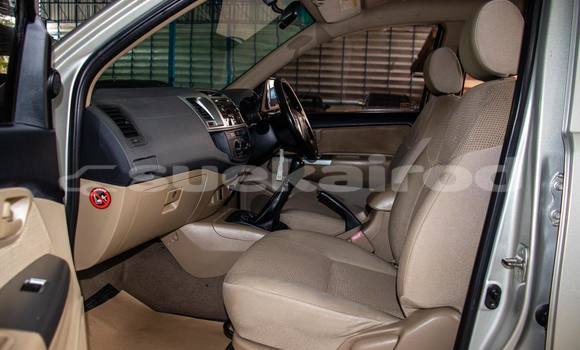 Buy Used Toyota Vigo Silver Car in Nakhon Ratchasima in Nakhon Ratchasima Buy Used Toyota Vigo Silver Car in Nakhon Ratchasima in Nakhon Ratchasima