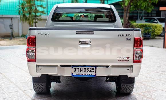 Buy Used Toyota Vigo Silver Car in Nakhon Ratchasima in Nakhon Ratchasima Buy Used Toyota Vigo Silver Car in Nakhon Ratchasima in Nakhon Ratchasima