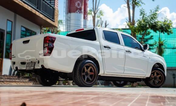 Buy Used Isuzu D-Max White Car in Nakhon Ratchasima in Nakhon Ratchasima Buy Used Isuzu D-Max White Car in Nakhon Ratchasima in Nakhon Ratchasima