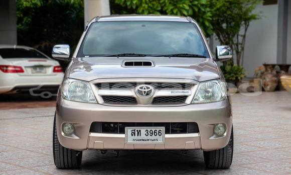 Buy Used Toyota Vigo Brown Car in Nakhon Ratchasima in Nakhon Ratchasima Buy Used Toyota Vigo Brown Car in Nakhon Ratchasima in Nakhon Ratchasima