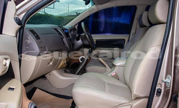 Buy Used Toyota Vigo Brown Car in Nakhon Ratchasima in Nakhon Ratchasima Buy Used Toyota Vigo Brown Car in Nakhon Ratchasima in Nakhon Ratchasima