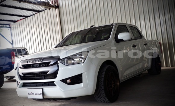 ซื้อ รถมือสอง Isuzu D-Max ขาว รถยนต์ ใน %{เมือง} ใน กรุงเทพมหานคร