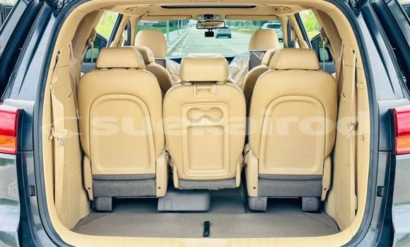 ซื้อ รถมือสอง Kia Carnival สีดำ รถยนต์ ใน %{เมือง} ใน กรุงเทพมหานคร ซื้อ รถมือสอง Kia Carnival สีดำ รถยนต์ ใน %{เมือง} ใน กรุงเทพมหานคร