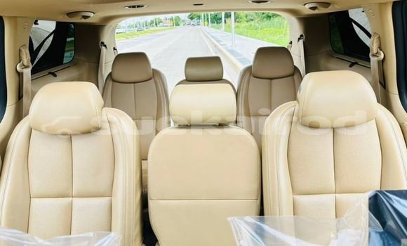 ซื้อ รถมือสอง Kia Carnival สีดำ รถยนต์ ใน %{เมือง} ใน กรุงเทพมหานคร ซื้อ รถมือสอง Kia Carnival สีดำ รถยนต์ ใน %{เมือง} ใน กรุงเทพมหานคร