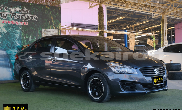 Buy Used Suzuki Ciaz Black Car in Saraburi in Saraburi Buy Used Suzuki Ciaz Black Car in Saraburi in Saraburi