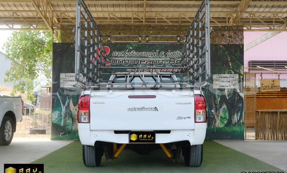 Buy Used Toyota Hiluxe VIGO White Car in Saraburi in Saraburi Buy Used Toyota Hiluxe VIGO White Car in Saraburi in Saraburi