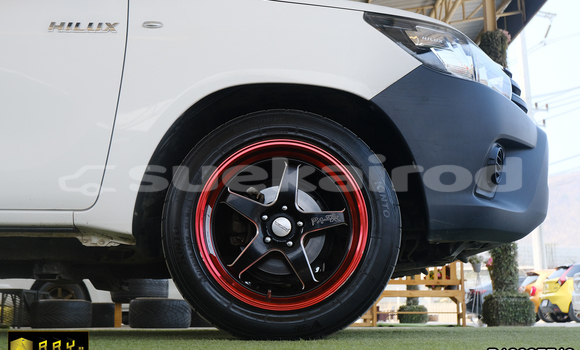 Buy Used Toyota Hiluxe VIGO White Car in Saraburi in Saraburi Buy Used Toyota Hiluxe VIGO White Car in Saraburi in Saraburi