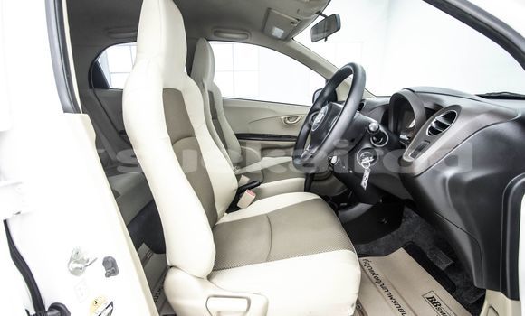 ซื้อ รถมือสอง Honda Brio ขาว รถยนต์ ใน %{เมือง} ใน กรุงเทพมหานคร ซื้อ รถมือสอง Honda Brio ขาว รถยนต์ ใน %{เมือง} ใน กรุงเทพมหานคร