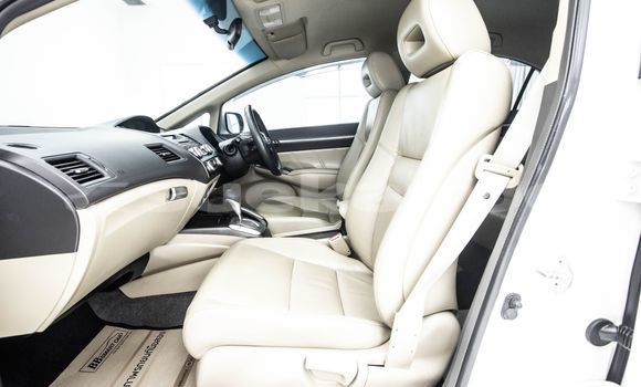 ซื้อ รถมือสอง Honda Civic ขาว รถยนต์ ใน %{เมือง} ใน กรุงเทพมหานคร ซื้อ รถมือสอง Honda Civic ขาว รถยนต์ ใน %{เมือง} ใน กรุงเทพมหานคร