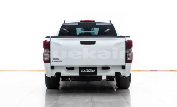 Buy Used Isuzu D-Max White Car in Bangkok in Bangkok Buy Used Isuzu D-Max White Car in Bangkok in Bangkok