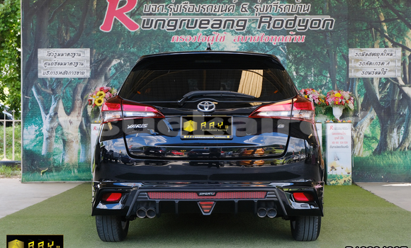 Buy Used Toyota Yaris Ativ Black Car in Saraburi in Saraburi Buy Used Toyota Yaris Ativ Black Car in Saraburi in Saraburi