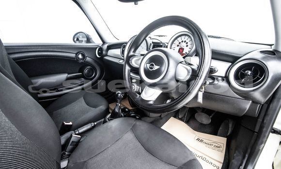 ซื้อ รถมือสอง Mini Cooper ขาว รถยนต์ ใน %{เมือง} ใน กรุงเทพมหานคร ซื้อ รถมือสอง Mini Cooper ขาว รถยนต์ ใน %{เมือง} ใน กรุงเทพมหานคร