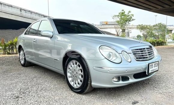 ซื้อ รถมือสอง Mercedes-Benz E200 อื่น ๆ รถยนต์ ใน %{เมือง} ใน กรุงเทพมหานคร ซื้อ รถมือสอง Mercedes-Benz E200 อื่น ๆ รถยนต์ ใน %{เมือง} ใน กรุงเทพมหานคร