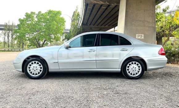 ซื้อ รถมือสอง Mercedes-Benz E200 อื่น ๆ รถยนต์ ใน %{เมือง} ใน กรุงเทพมหานคร ซื้อ รถมือสอง Mercedes-Benz E200 อื่น ๆ รถยนต์ ใน %{เมือง} ใน กรุงเทพมหานคร