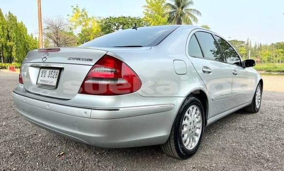 ซื้อ รถมือสอง Mercedes-Benz E200 อื่น ๆ รถยนต์ ใน %{เมือง} ใน กรุงเทพมหานคร ซื้อ รถมือสอง Mercedes-Benz E200 อื่น ๆ รถยนต์ ใน %{เมือง} ใน กรุงเทพมหานคร