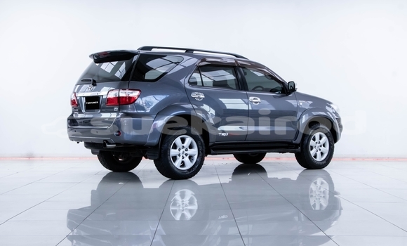 ซื้อ รถมือสอง Toyota Fortuner อื่น ๆ รถยนต์ ใน %{เมือง} ใน นนทบุรี ซื้อ รถมือสอง Toyota Fortuner อื่น ๆ รถยนต์ ใน %{เมือง} ใน นนทบุรี