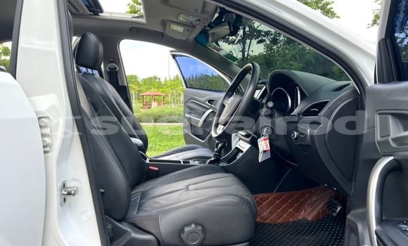 ซื้อ รถมือสอง MG 5 ขาว รถยนต์ ใน %{เมือง} ใน กรุงเทพมหานคร ซื้อ รถมือสอง MG 5 ขาว รถยนต์ ใน %{เมือง} ใน กรุงเทพมหานคร