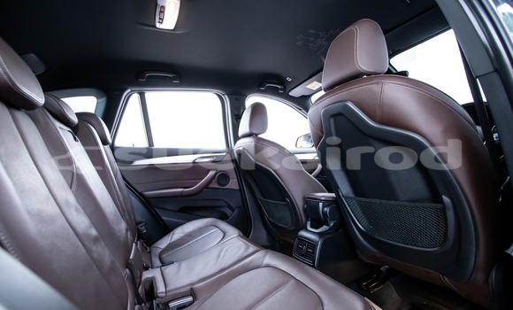 ซื้อ รถมือสอง BMW X1 สีดำ รถยนต์ ใน %{เมือง} ใน นนทบุรี ซื้อ รถมือสอง BMW X1 สีดำ รถยนต์ ใน %{เมือง} ใน นนทบุรี