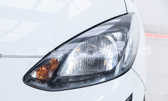 ซื้อ รถมือสอง Mazda 2 ขาว รถยนต์ ใน %{เมือง} ใน นนทบุรี ซื้อ รถมือสอง Mazda 2 ขาว รถยนต์ ใน %{เมือง} ใน นนทบุรี