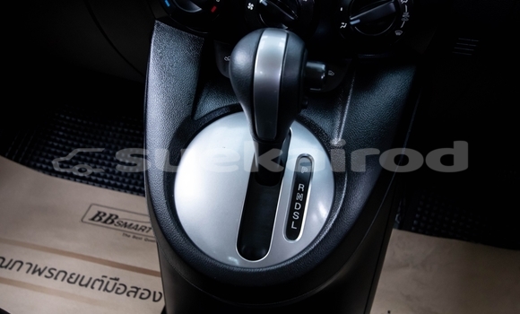 ซื้อ รถมือสอง Mazda 2 ขาว รถยนต์ ใน %{เมือง} ใน นนทบุรี ซื้อ รถมือสอง Mazda 2 ขาว รถยนต์ ใน %{เมือง} ใน นนทบุรี