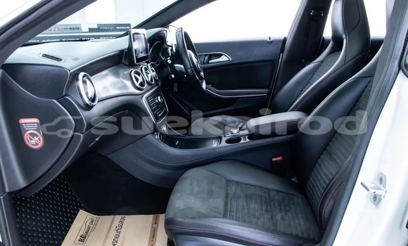 ซื้อ รถมือสอง Mercedes-Benz CLA-klasse ขาว รถยนต์ ใน %{เมือง} ใน นนทบุรี ซื้อ รถมือสอง Mercedes-Benz CLA-klasse ขาว รถยนต์ ใน %{เมือง} ใน นนทบุรี