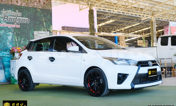 Buy Used Toyota Yaris White Car in Saraburi in Saraburi Buy Used Toyota Yaris White Car in Saraburi in Saraburi