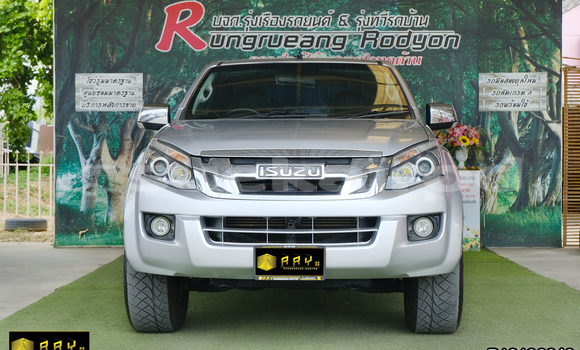 Buy Used Isuzu D-Max Silver Car in Saraburi in Saraburi Buy Used Isuzu D-Max Silver Car in Saraburi in Saraburi