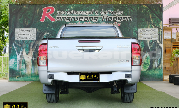 Buy Used Toyota Hiluxe Revo Silver Car in Saraburi in Saraburi Buy Used Toyota Hiluxe Revo Silver Car in Saraburi in Saraburi