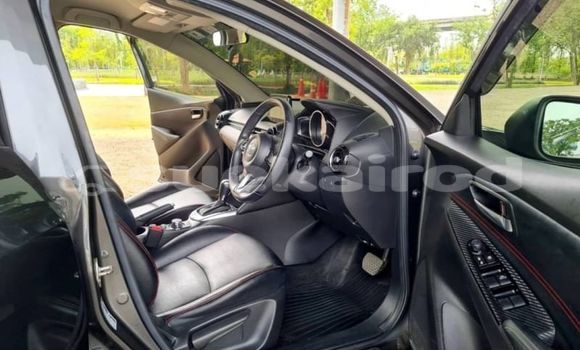 ซื้อ รถมือสอง Mazda 2 สีดำ รถยนต์ ใน %{เมือง} ใน กรุงเทพมหานคร ซื้อ รถมือสอง Mazda 2 สีดำ รถยนต์ ใน %{เมือง} ใน กรุงเทพมหานคร