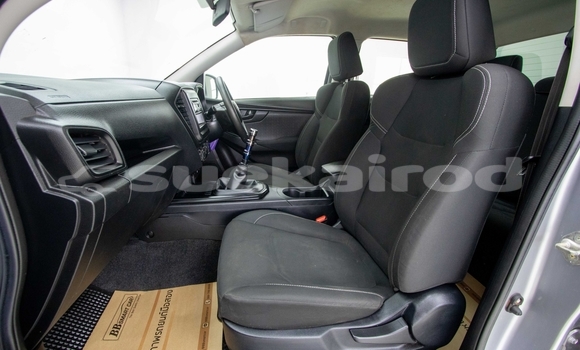 Buy Used Isuzu D-Max Silver Car in Samut Sakhon in Samut Sakhon Buy Used Isuzu D-Max Silver Car in Samut Sakhon in Samut Sakhon